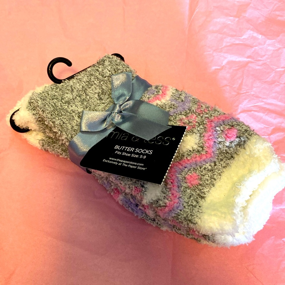 2/$7 if you bundle w/ another pair of butter socks. NWT from Paper Store